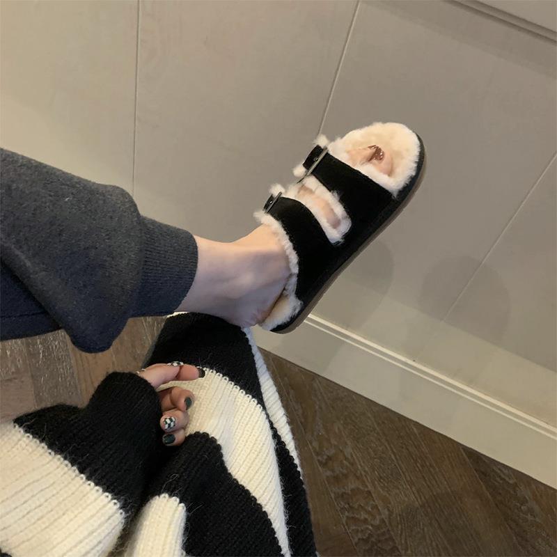 Wool Buckle Slippers