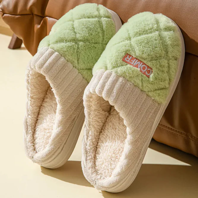 Unisex Honeycomb Slippers