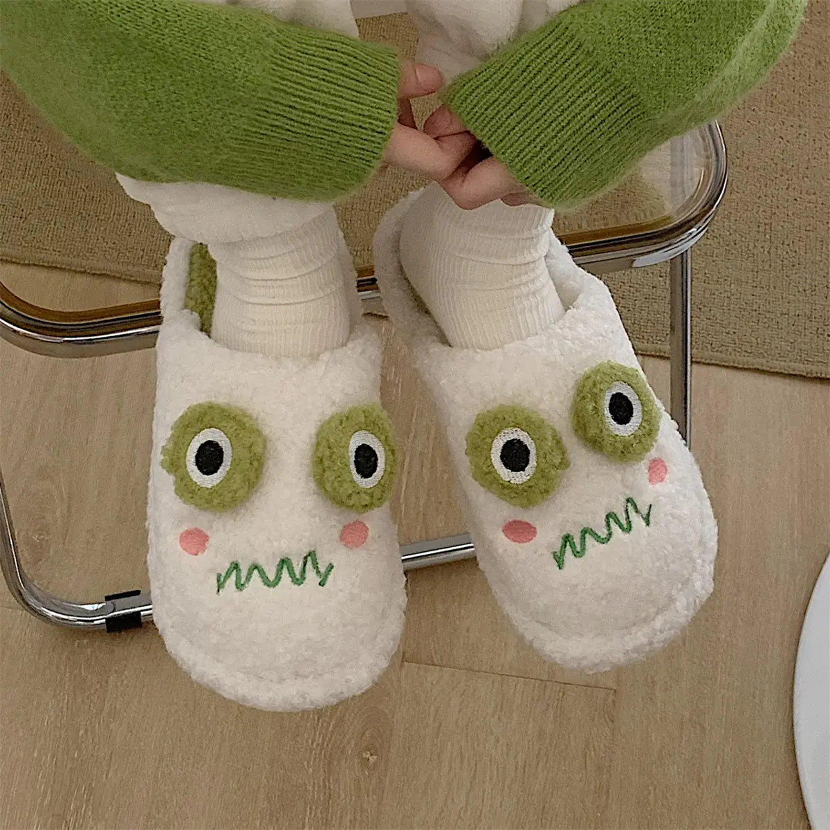 Cute Cartoon Plush Anti-Skid Indoor Slippers