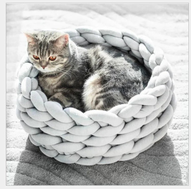 Handwoven Cotton Pet Bed for Dogs and Cats