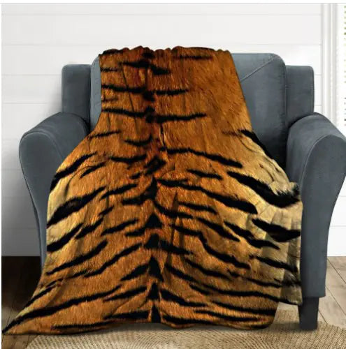 Tiger Pattern Flannel Throw Blanket - Washable Comforter