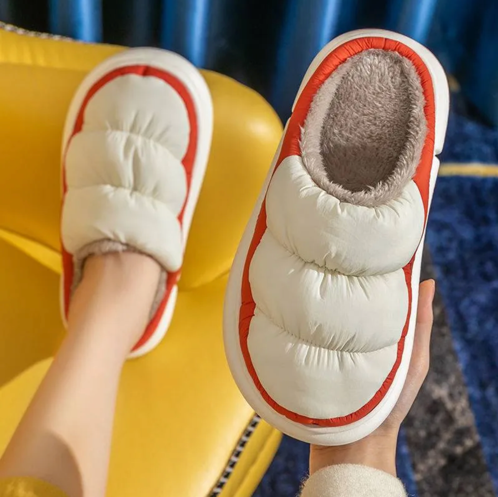 Men's Two-Tone Quilted Slipper