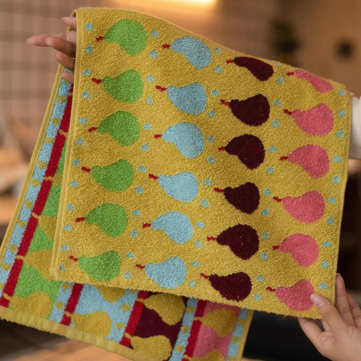 Pear Pattern Soft Cotton Bath & Hand Towel