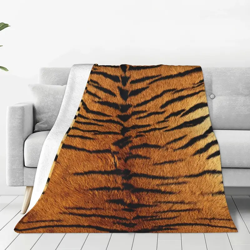 Tiger Pattern Flannel Throw Blanket - Washable Comforter