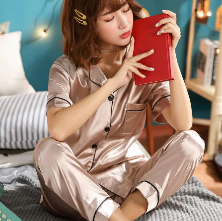Ladies Short Sleeved Silky Pyjamas