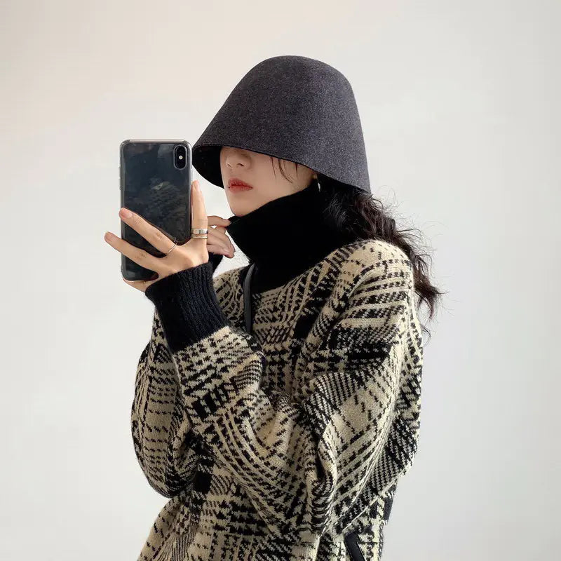 Vintage Style Knitted Turtleneck for Women